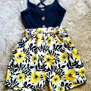 Tollder black/ floral romper